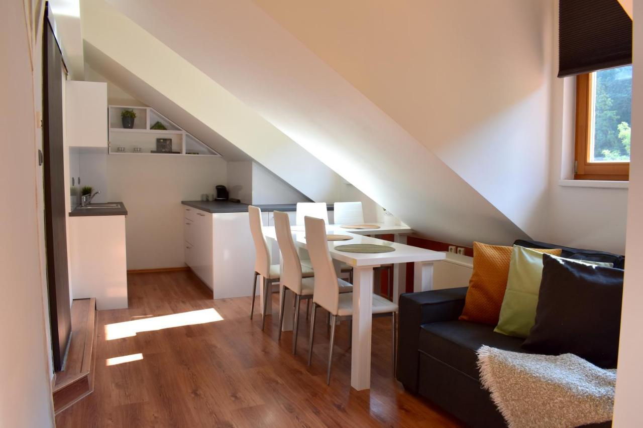 New Central Rooftop With Private Wellness, Sauna & Whirlpool Bath Praha Bagian luar foto
